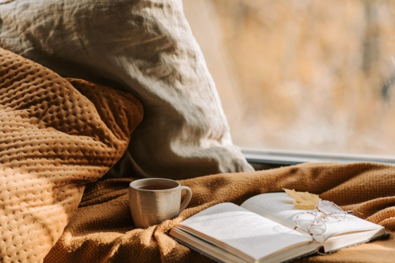 8 Perfect Ways to Create a Cozy Window Nook